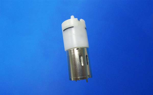 電動微型真空水泵PYSP370A側(cè)面 電動微型真空水泵PYSP370A側(cè)面